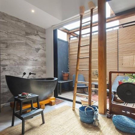 ホテル Zen State Of Mind - Calming Richmond Retreat メルボルン エクステリア 写真